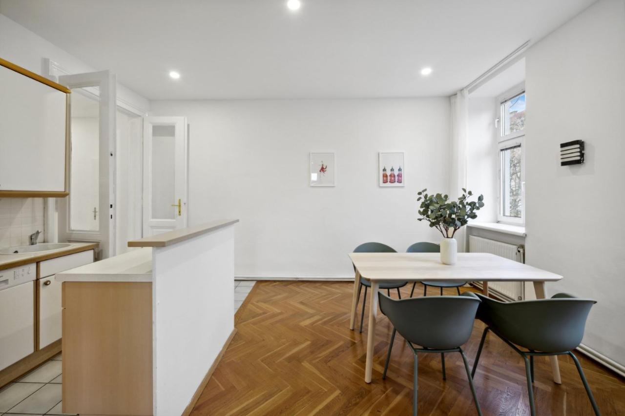 Big Spacious Central Apartment In 비엔나 외부 사진